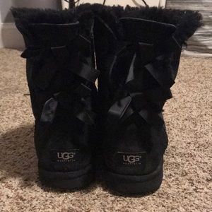 Ugg short boots